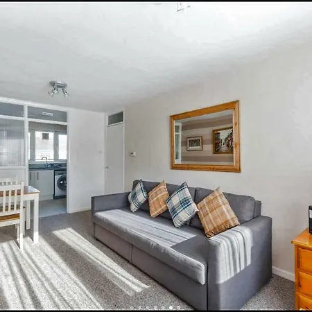 Lovely One Bedroom Apartment In Stratford London Exterior photo
