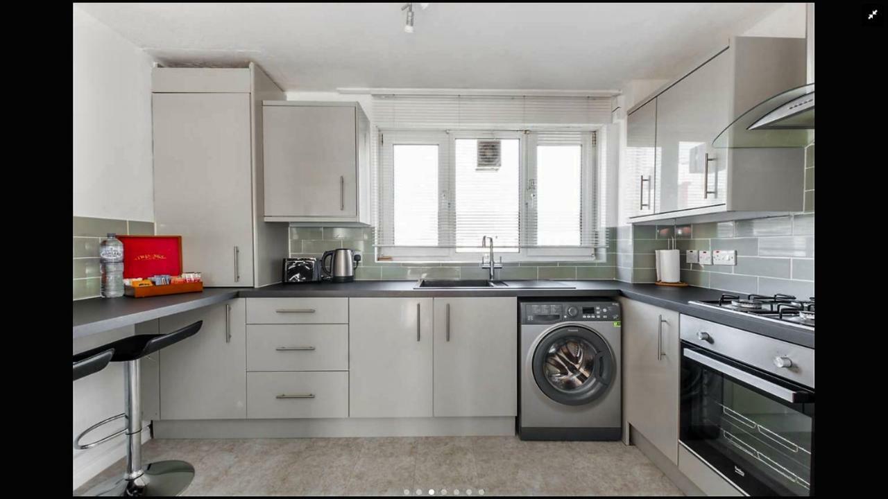 Appartamento Lovely One Bedroom In Stratford Londra